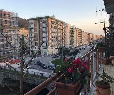Casa Family & Friends Bed & Breakfast Salerno Exterior photo