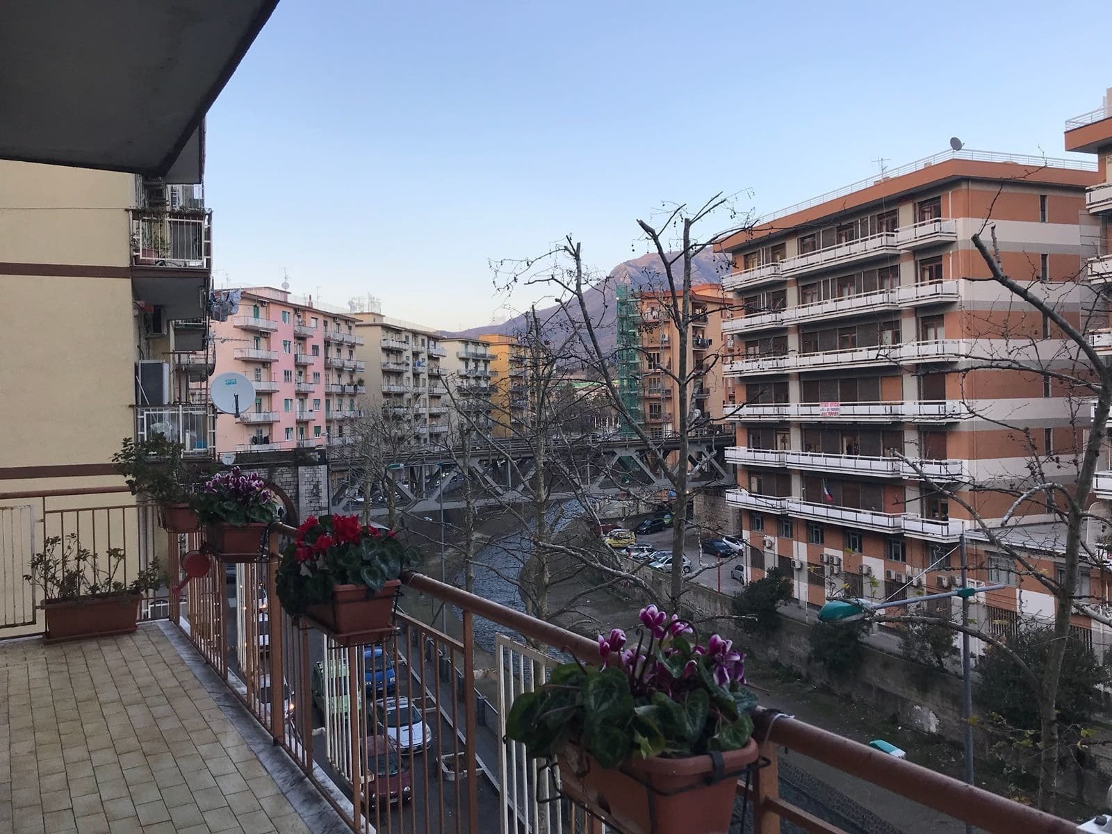 Casa Family & Friends Bed & Breakfast Salerno Exterior photo