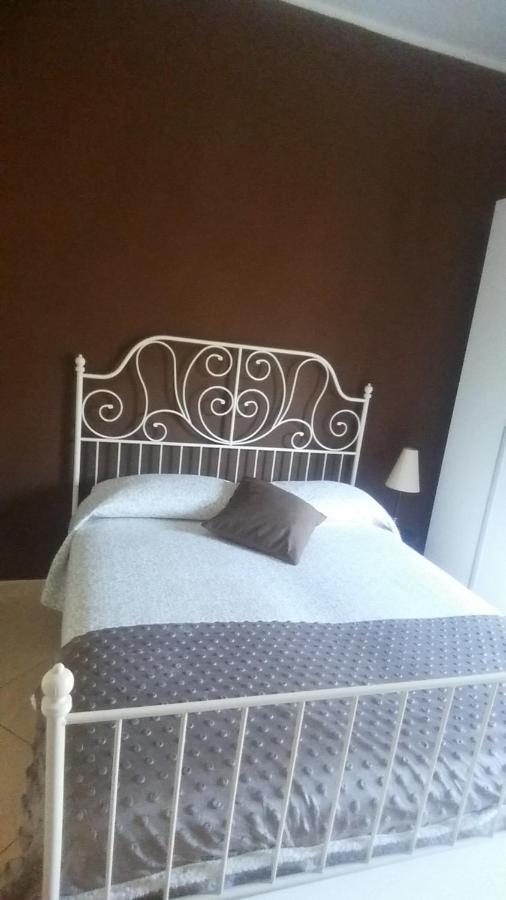 Casa Family & Friends Bed & Breakfast Salerno Exterior photo